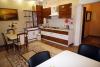 dsc05703_t1.jpg
